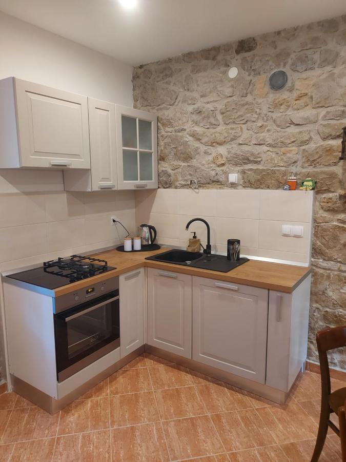 Holiday Home Pepe Banj ภายนอก รูปภาพ